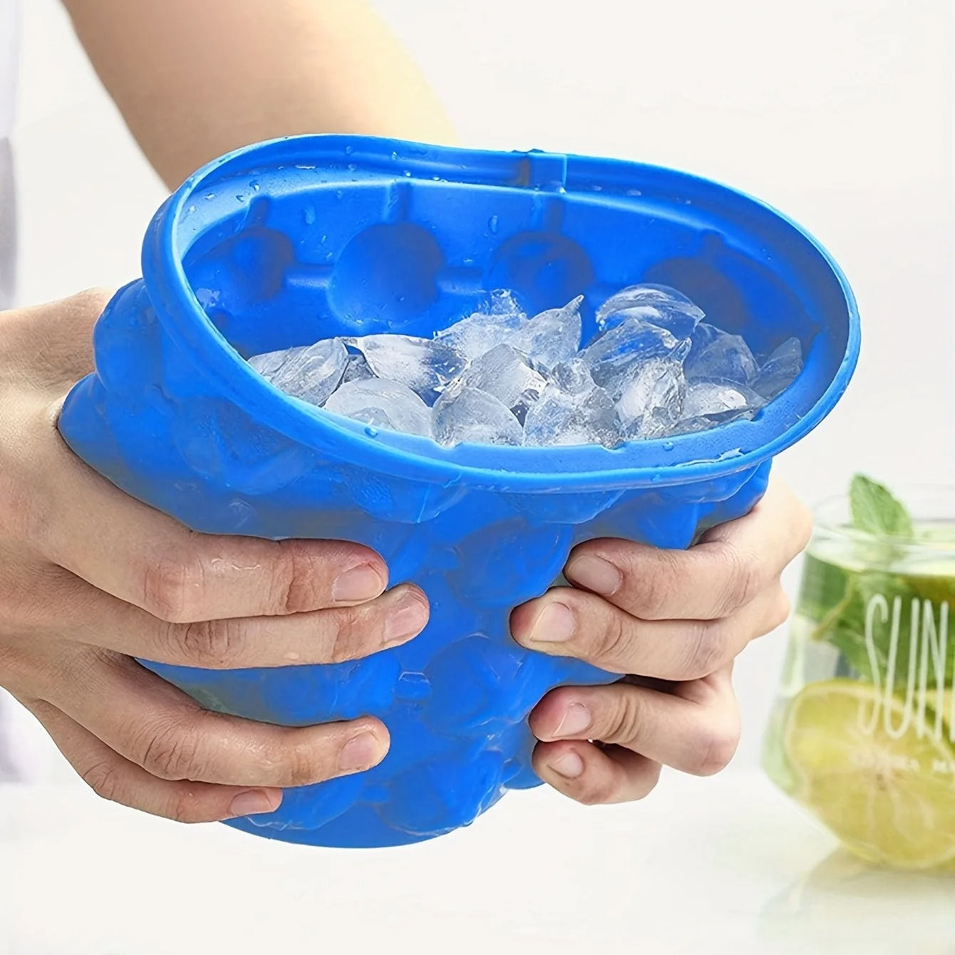 ChillMate™ 2-in-1 Silicone Ice Cube Maker